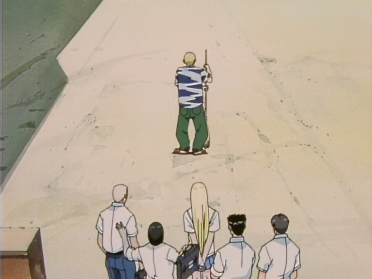 Great Teacher Onizuka Ep 18: How to Dine and Dash @ 04:25