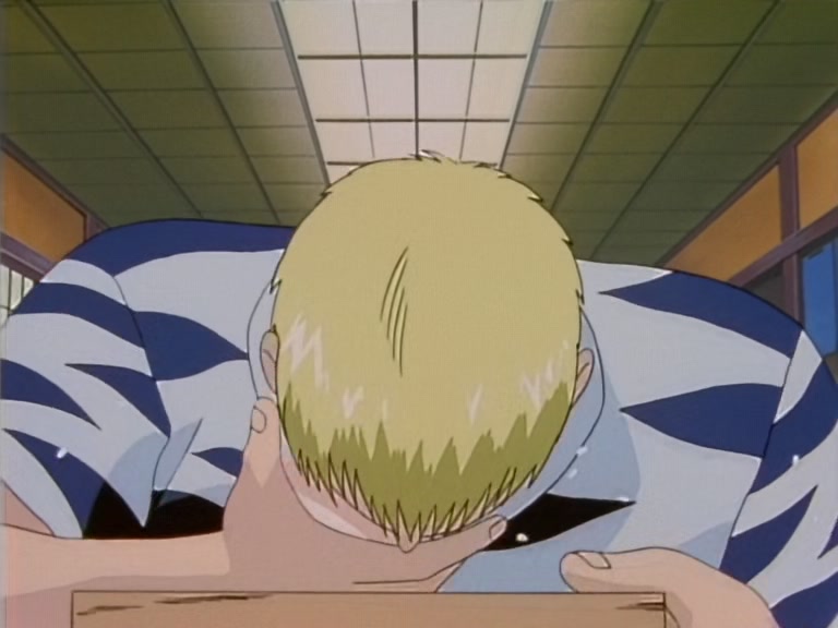 Great Teacher Onizuka Ep 18: How to Dine and Dash @ 09:42