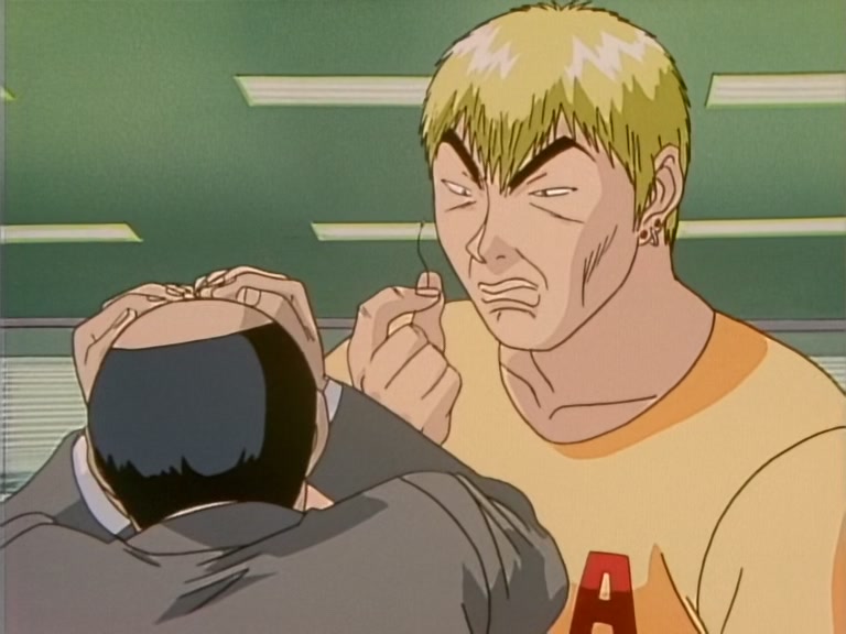 Great Teacher Onizuka Ep 21: Revolution Everywhere @ 05:28
