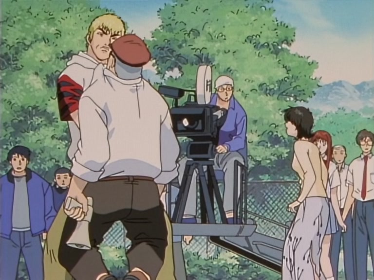 Great Teacher Onizuka Ep 22: The Art of Demolition @ 14:42