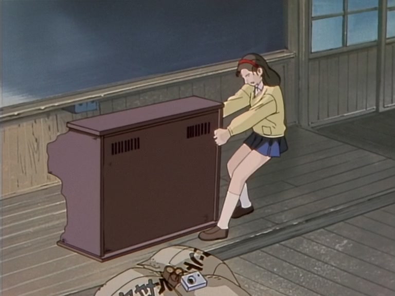 Great Teacher Onizuka Ep 22: The Art of Demolition @ 16:31