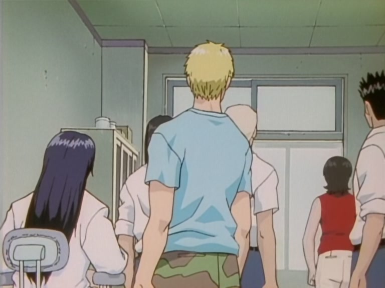 Great Teacher Onizuka Ep 26: Onizuka Meets His Match @ 06:57