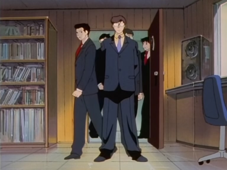 Great Teacher Onizuka Ep 28: Whatever Can Go Wrong, Will Go Wrong @ 01:53