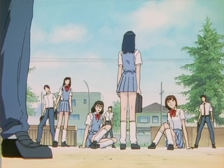 Great Teacher Onizuka Ep 29: Studies in High Finance @ 02:36