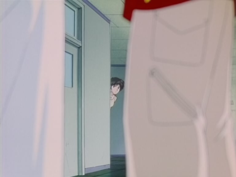 Great Teacher Onizuka Ep 36: Self-Improvement: Fuyutsuki's Transformation @ 05:24