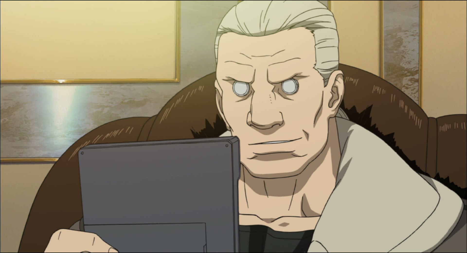 Ghost in the Shell: Stand Alone Complex Ep 16: Agitator: The Perfect Trick @ 00:03:04