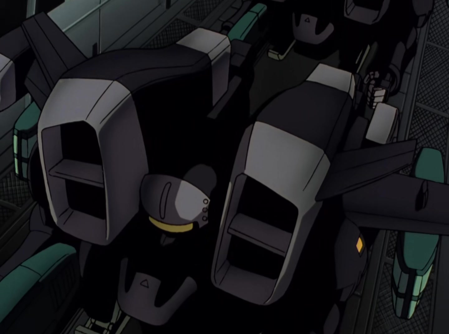 Mobile Suit Gundam Wing Ep 6: Party Night @ 14:40