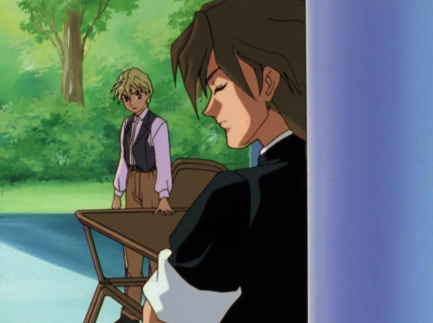 Mobile Suit Gundam Wing Ep 17: Betrayed by Home, Far Away @ 06:27