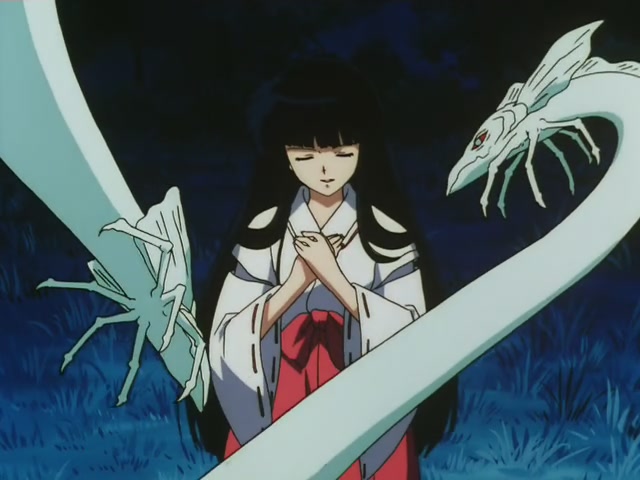 Inuyasha Ep 23: Kagome's Voice and Kikyo's Kiss @ 00:05:05
