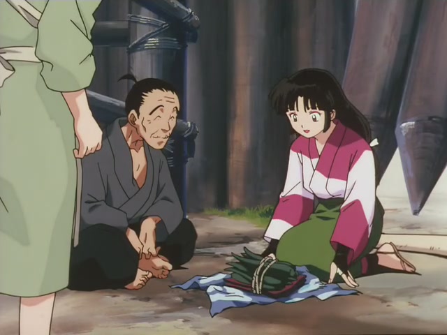 Inuyasha Ep 24: Enter Sango the Demon Slayer @ 00:05:09