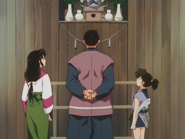 Inuyasha Ep 24: Enter Sango the Demon Slayer @ 00:05:56