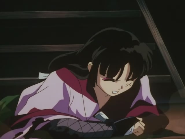 Inuyasha Ep 30: Tetsusaiga Is Stolen Showdown at Naraku's Castle @ 00:09:40