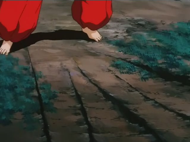 Inuyasha Ep 71: Three-Sided Battle to the Death @ 00:04:31