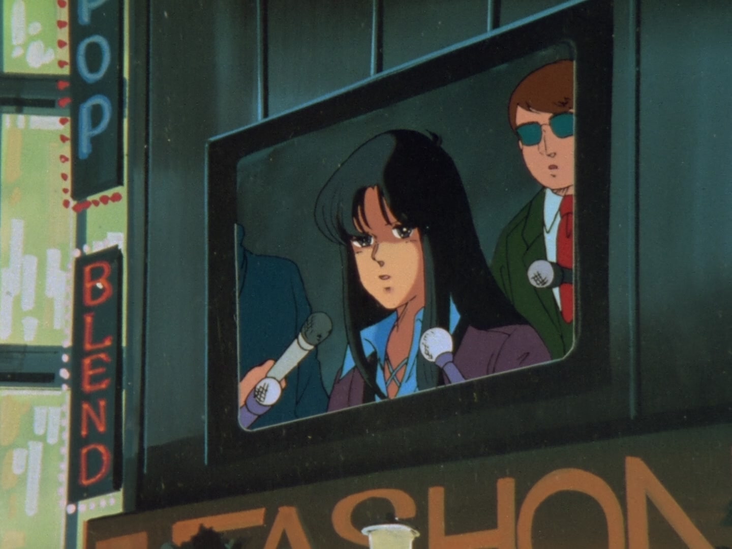 Super Dimension Fortress Macross Ep 19: Burst Point @ 21:34