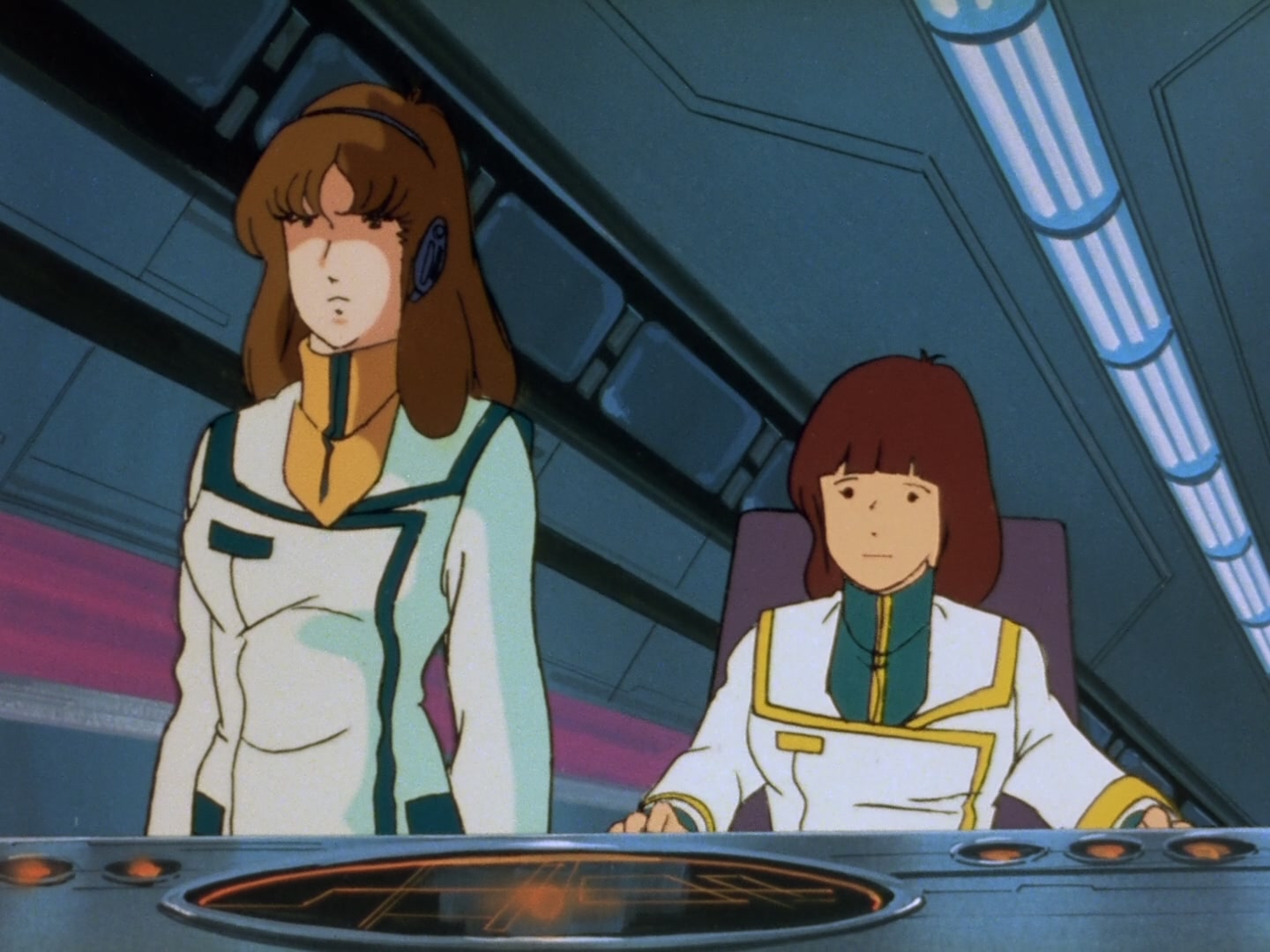 Super Dimension Fortress Macross Ep 32: Broken Heart @ 10:11