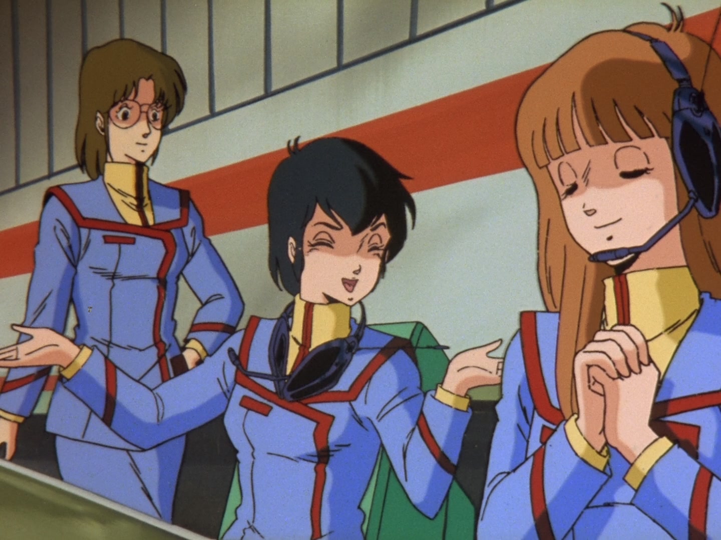 Super Dimension Fortress Macross Ep 33: Rainy Night @ 05:40