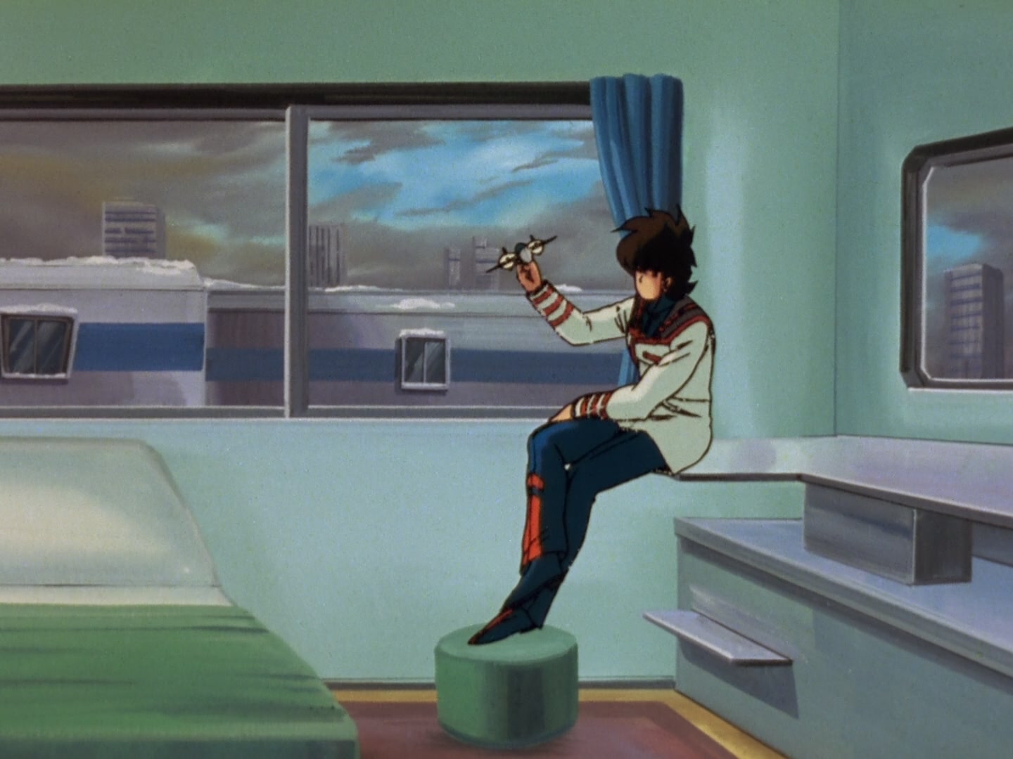 Super Dimension Fortress Macross Ep 36: Farewell to Tenderness @ 08:37