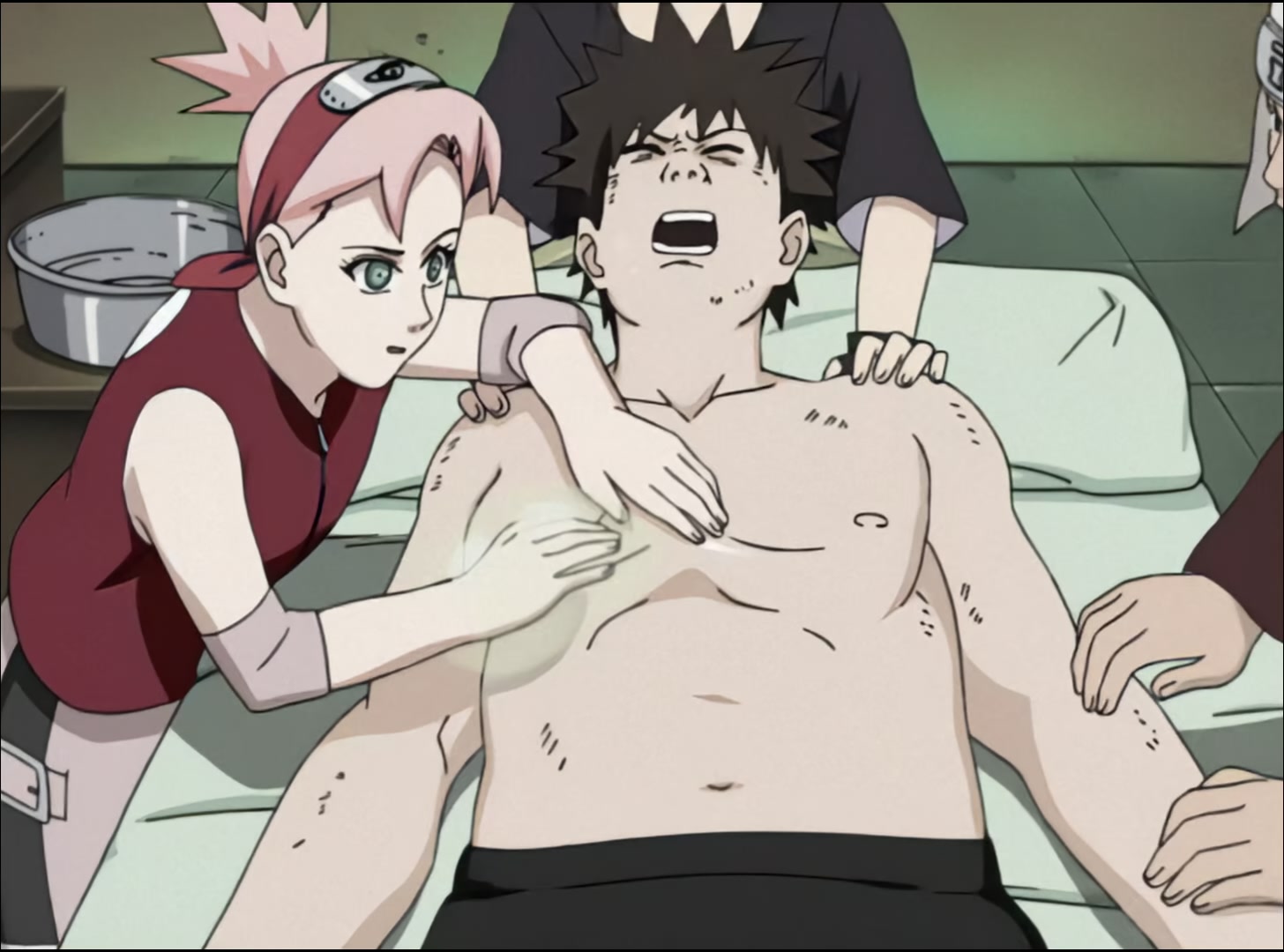 Naruto: Shippuden Ep 20: Hiruko vs. Two Kunoichi! @ 00:09:08