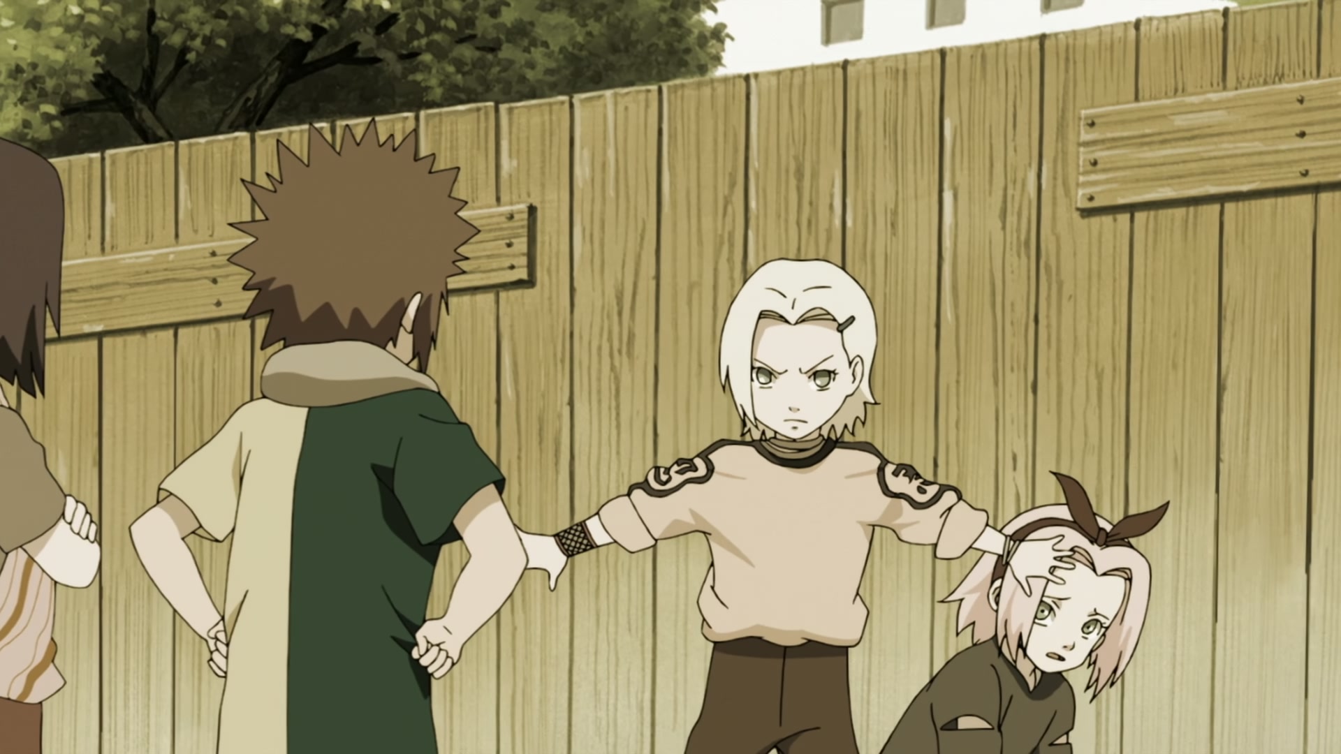 Naruto: Shippuden Ep 365: Those Who Dance in the Shadows @ 00:05:40