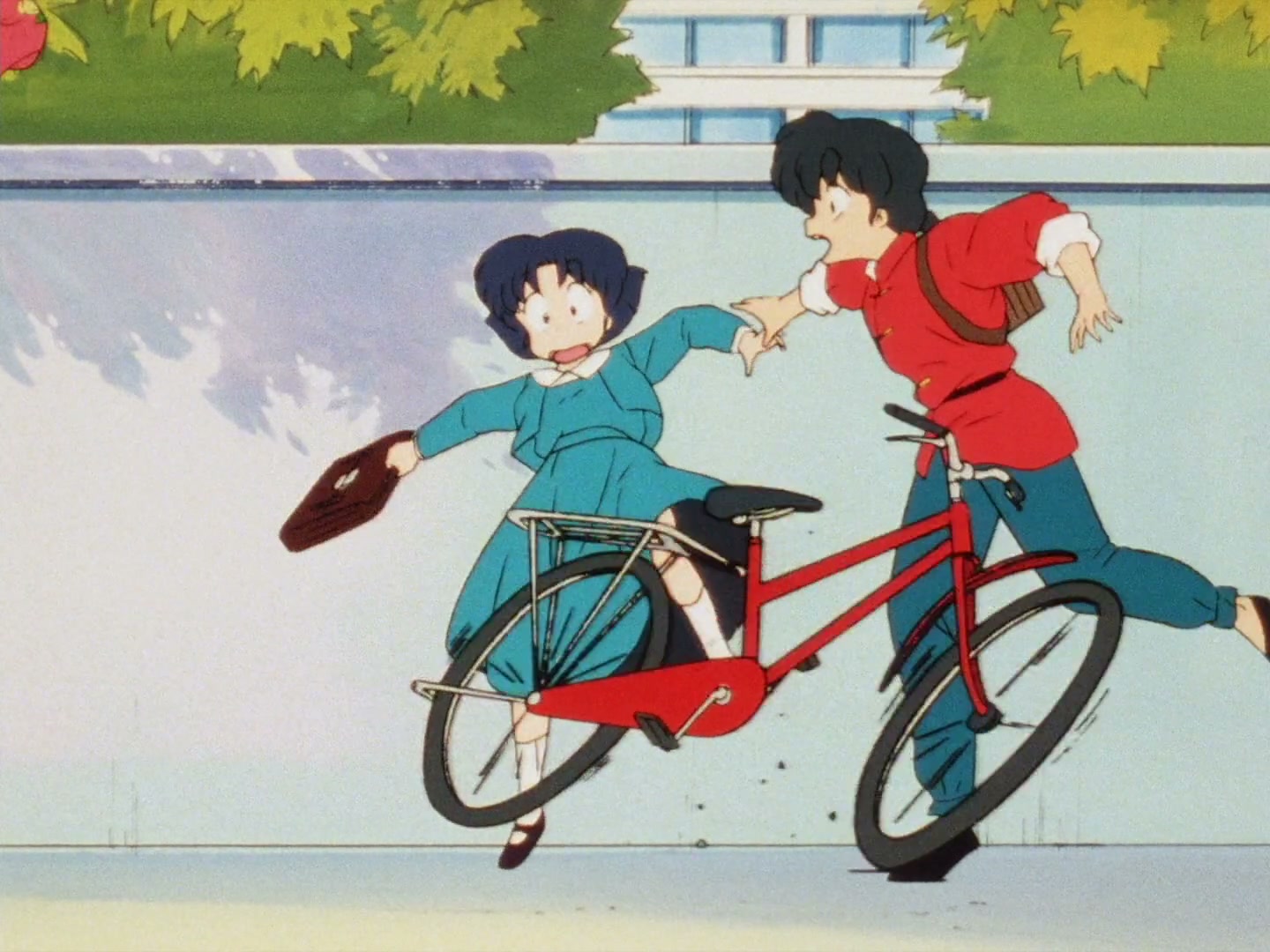 Ranma ½ Ep 26: Enter Mousse! The Fist of the White Swan! @ 00:04:46