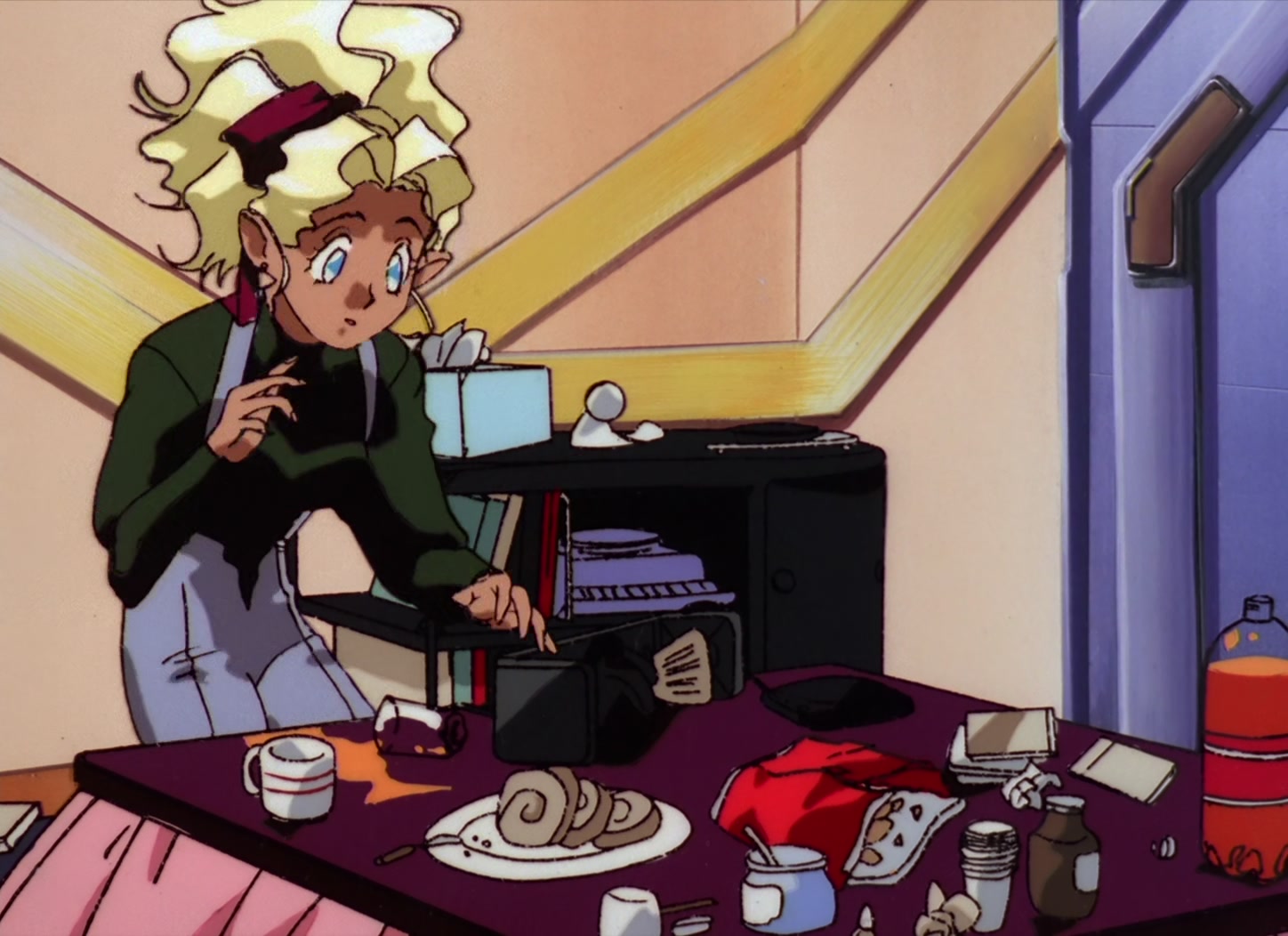Tenchi Muyo! Ep 4: Mihoshi Falls to the Land of Stars @ 05:15