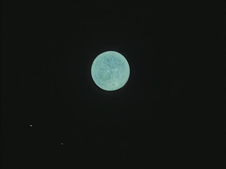 Trigun Ep 3: Peace Maker @ 00:01:34