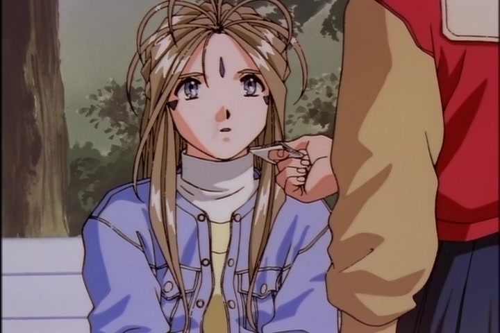Ah! My Goddess (1993 OVA) Ep 4: Evergreen Holy Night @ 20:25