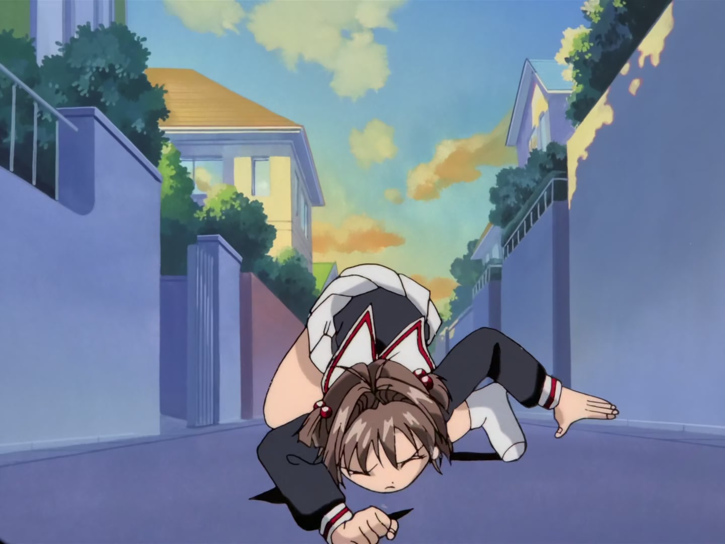 Cardcaptor Sakura Ep 9: Sakura and the Mysterious Brooch @ 00:13:33