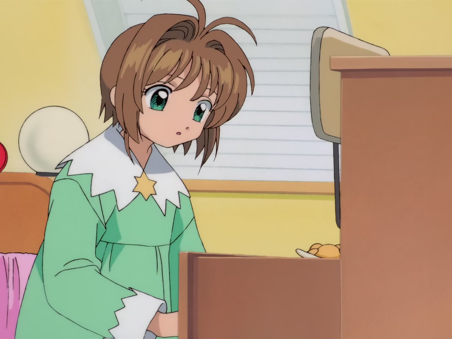 Cardcaptor Sakura Ep 32: Sakura, Kero, and Syaoran @ 00:11:24