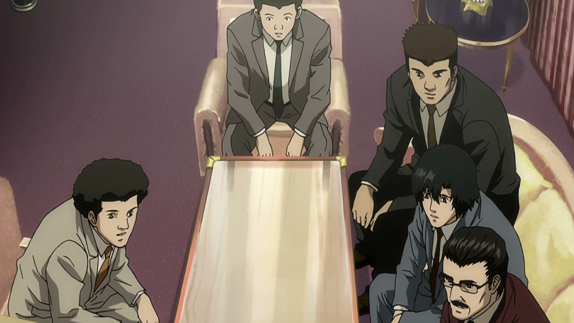 Death Note Ep 6: Unraveling @ 00:03:35