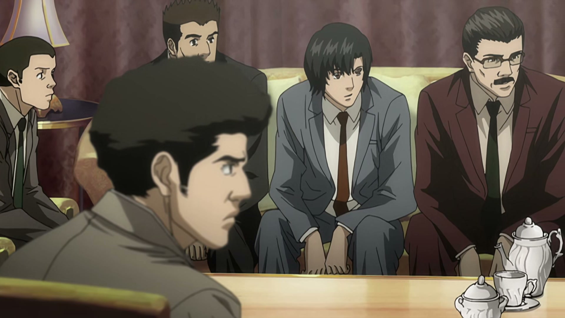 Death Note Ep 6: Unraveling @ 00:05:45