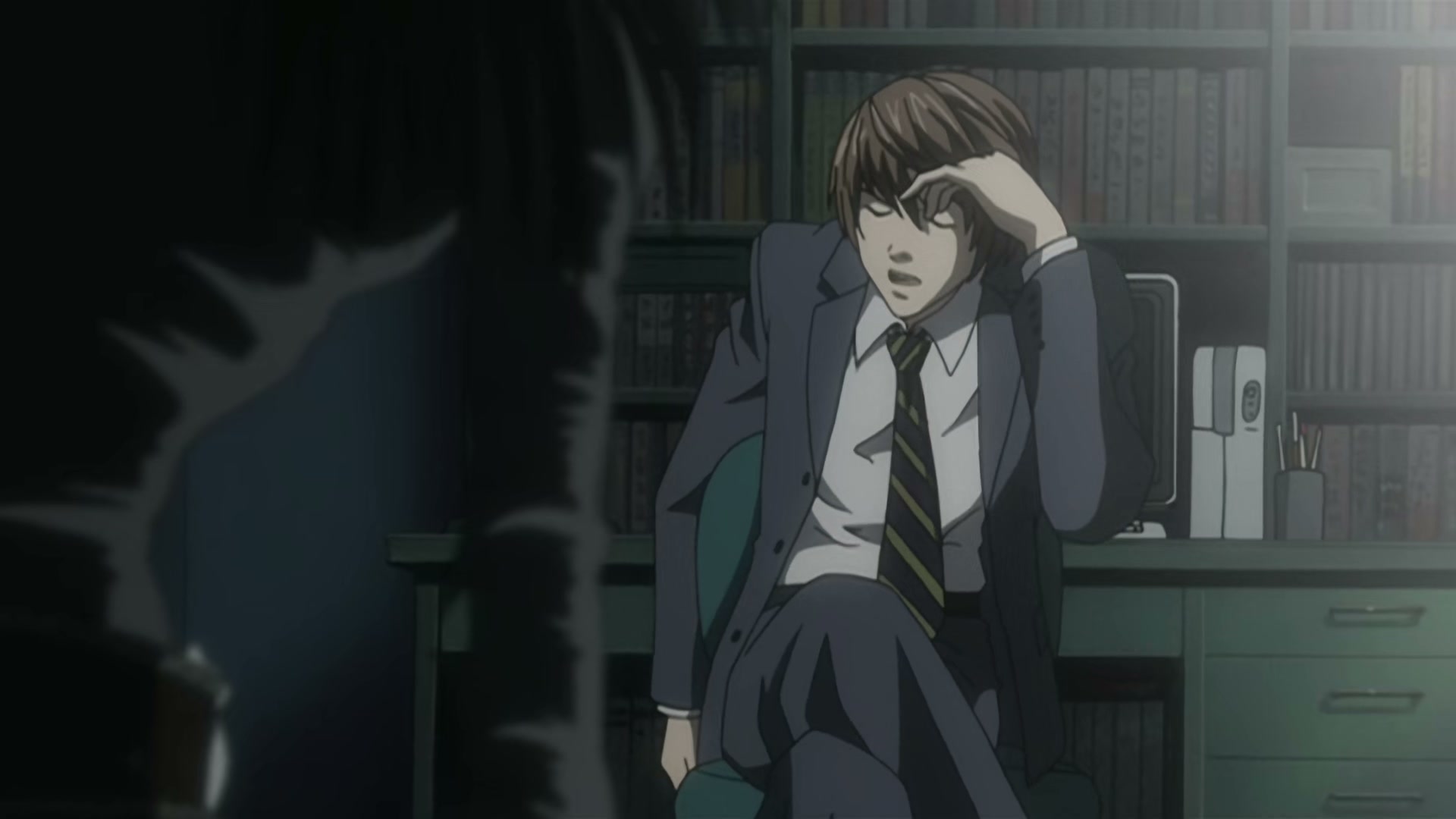 Death Note Ep 9: Encounter @ 00:19:36