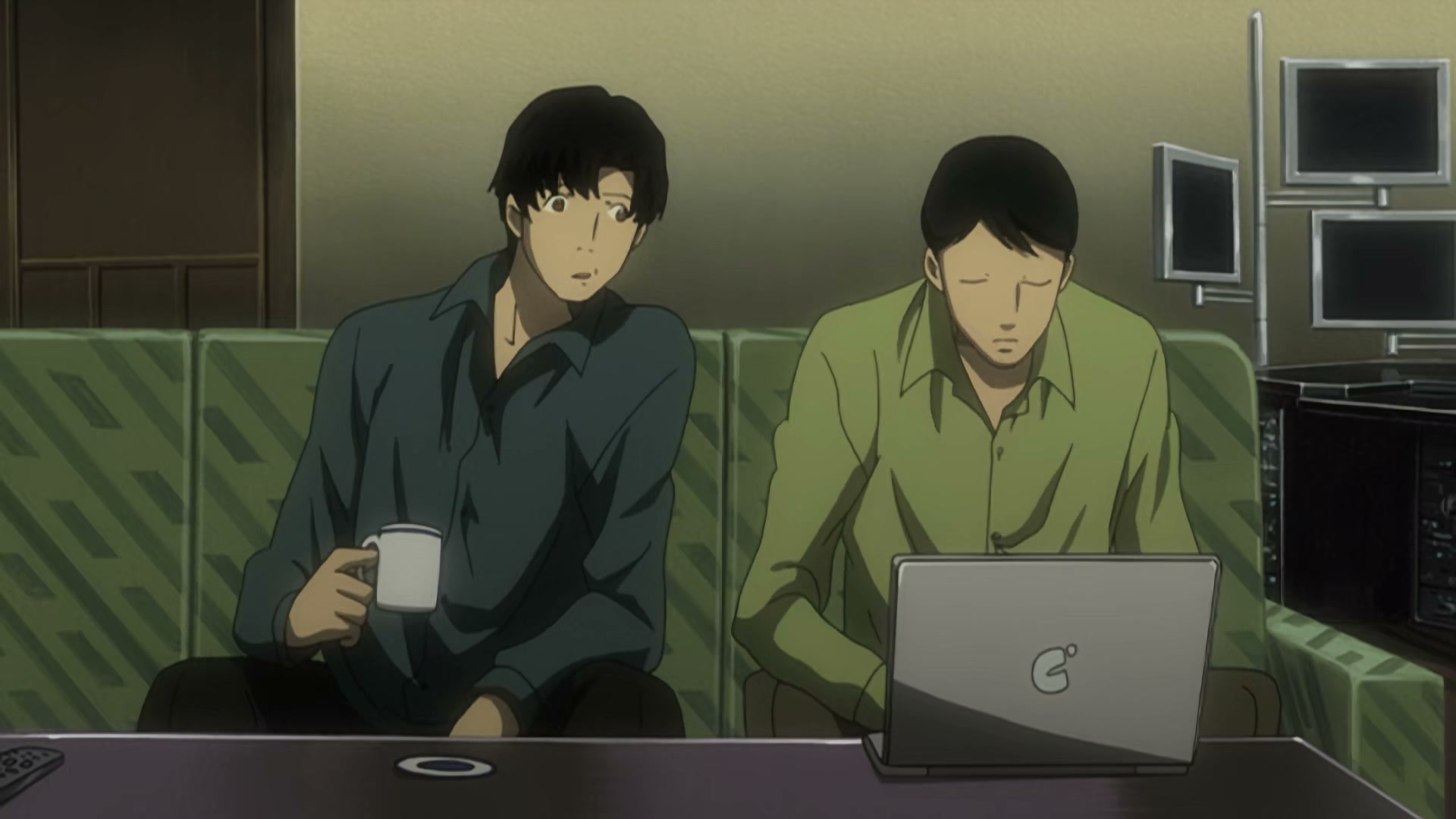 Death Note Ep 31: Transfer @ 00:16:37