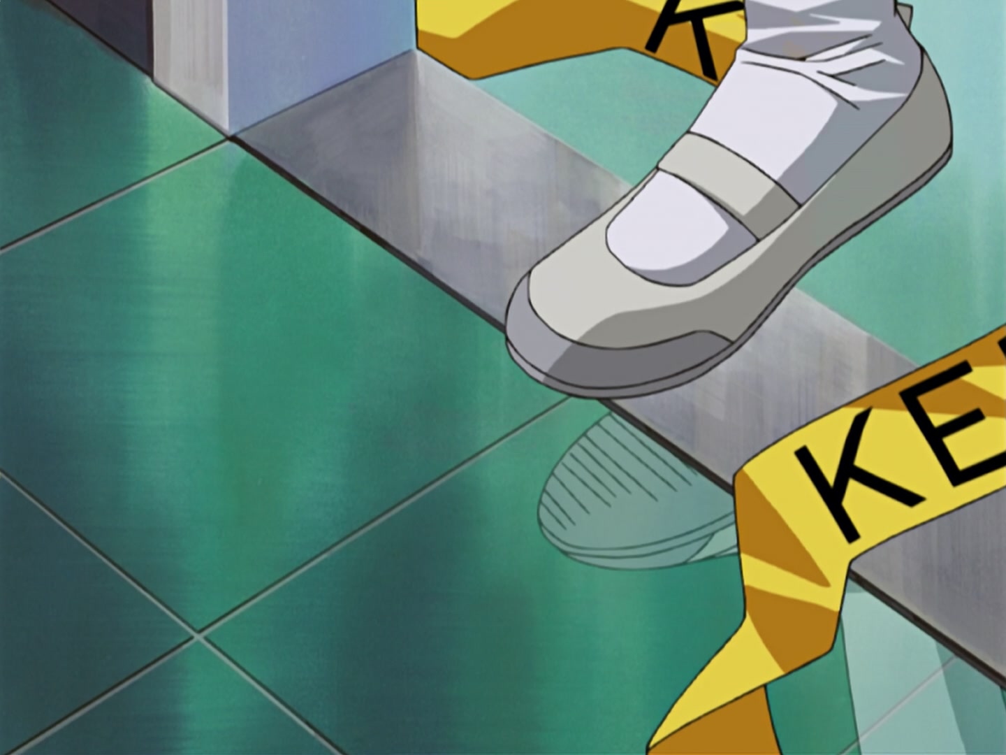 Full Metal Panic! Ep 8: Part-time Steady @ 00:04:52