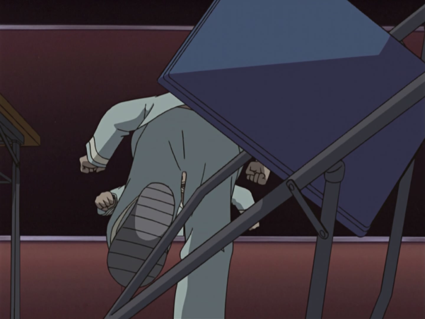 Full Metal Panic! Ep 9: Dangerous Safe House @ 00:11:31