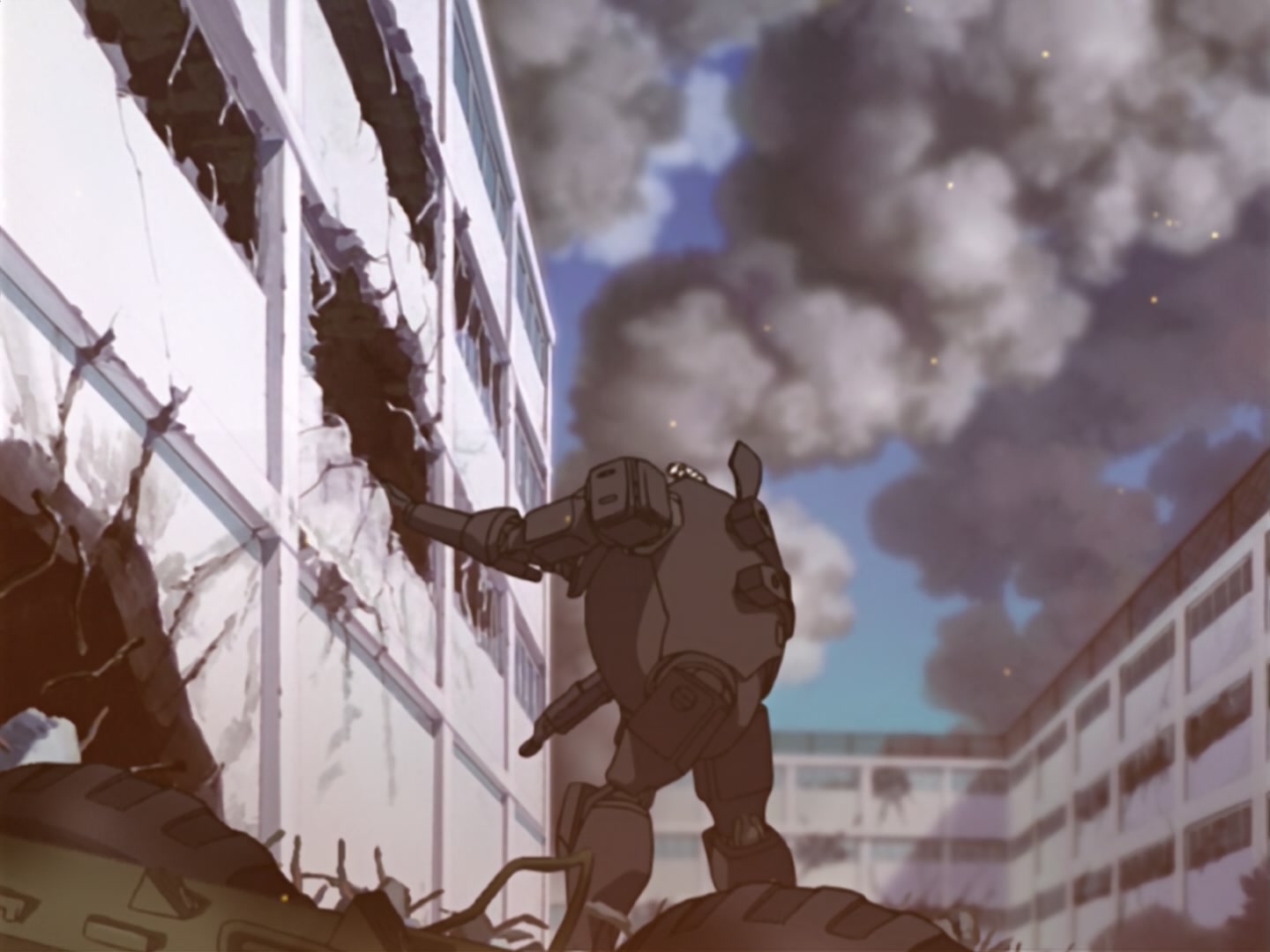 Full Metal Panic! Ep 9: Dangerous Safe House @ 00:13:21