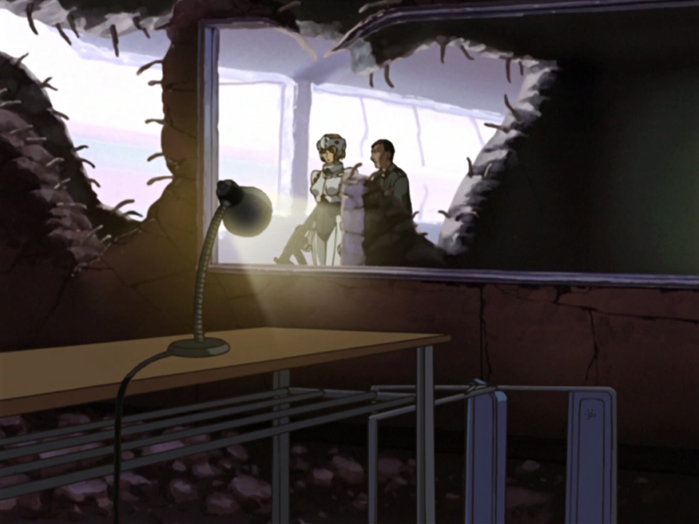 Full Metal Panic! Ep 9: Dangerous Safe House @ 00:13:36