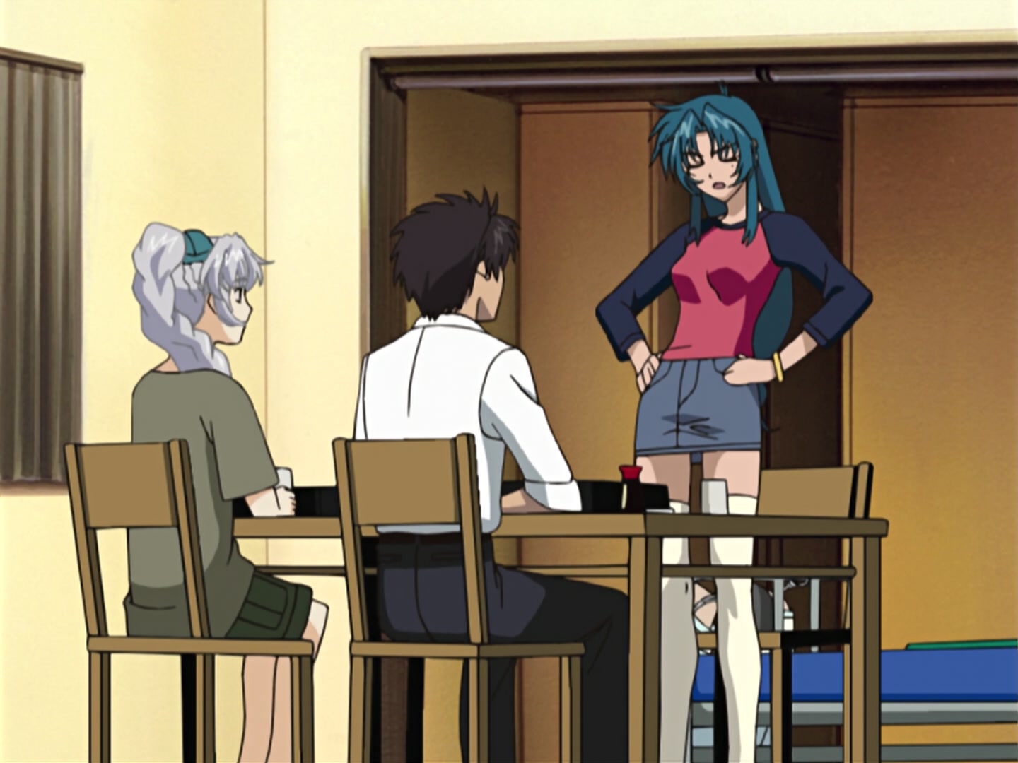 Full Metal Panic! Ep 10: Run, Running, Ran @ 00:05:35