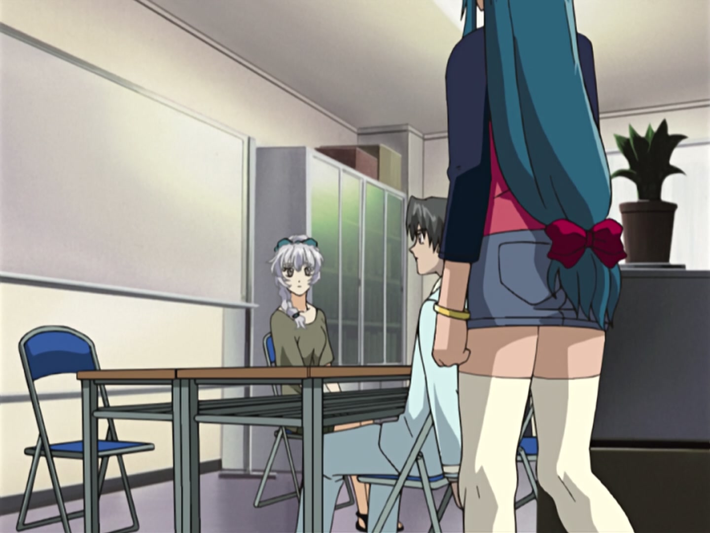 Full Metal Panic! Ep 10: Run, Running, Ran @ 00:11:23