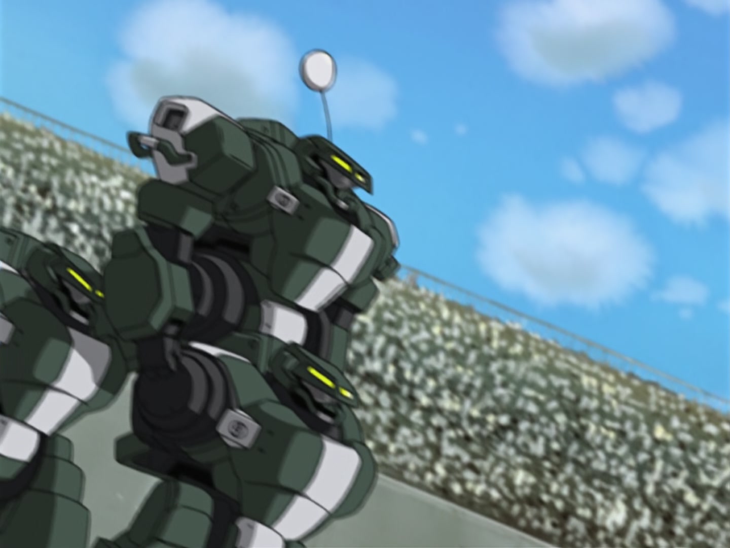 Full Metal Panic! Ep 14: Is Narashino Burning? @ 00:19:34