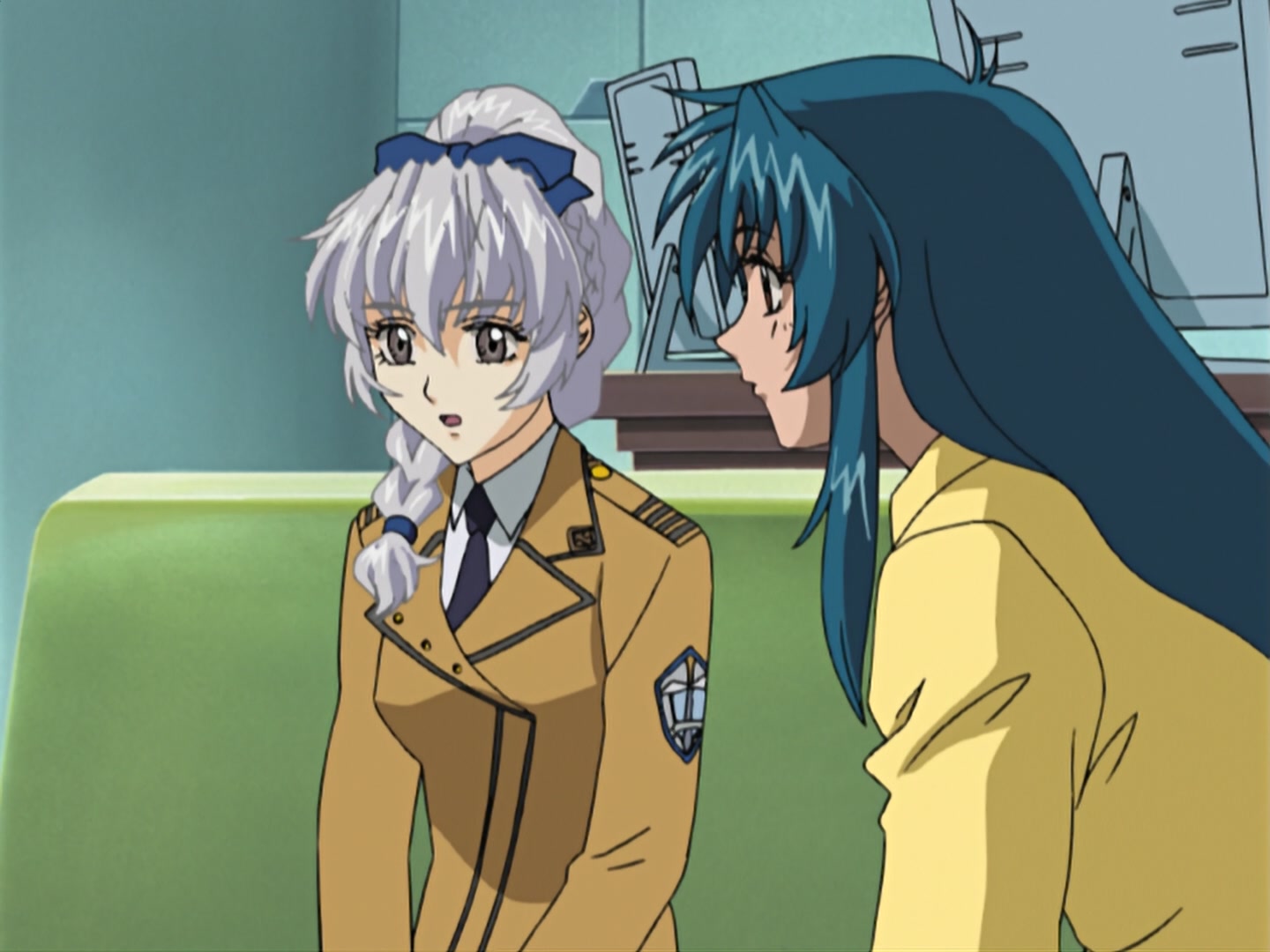Full Metal Panic! Ep 20: Venom's Fire @ 00:02:01