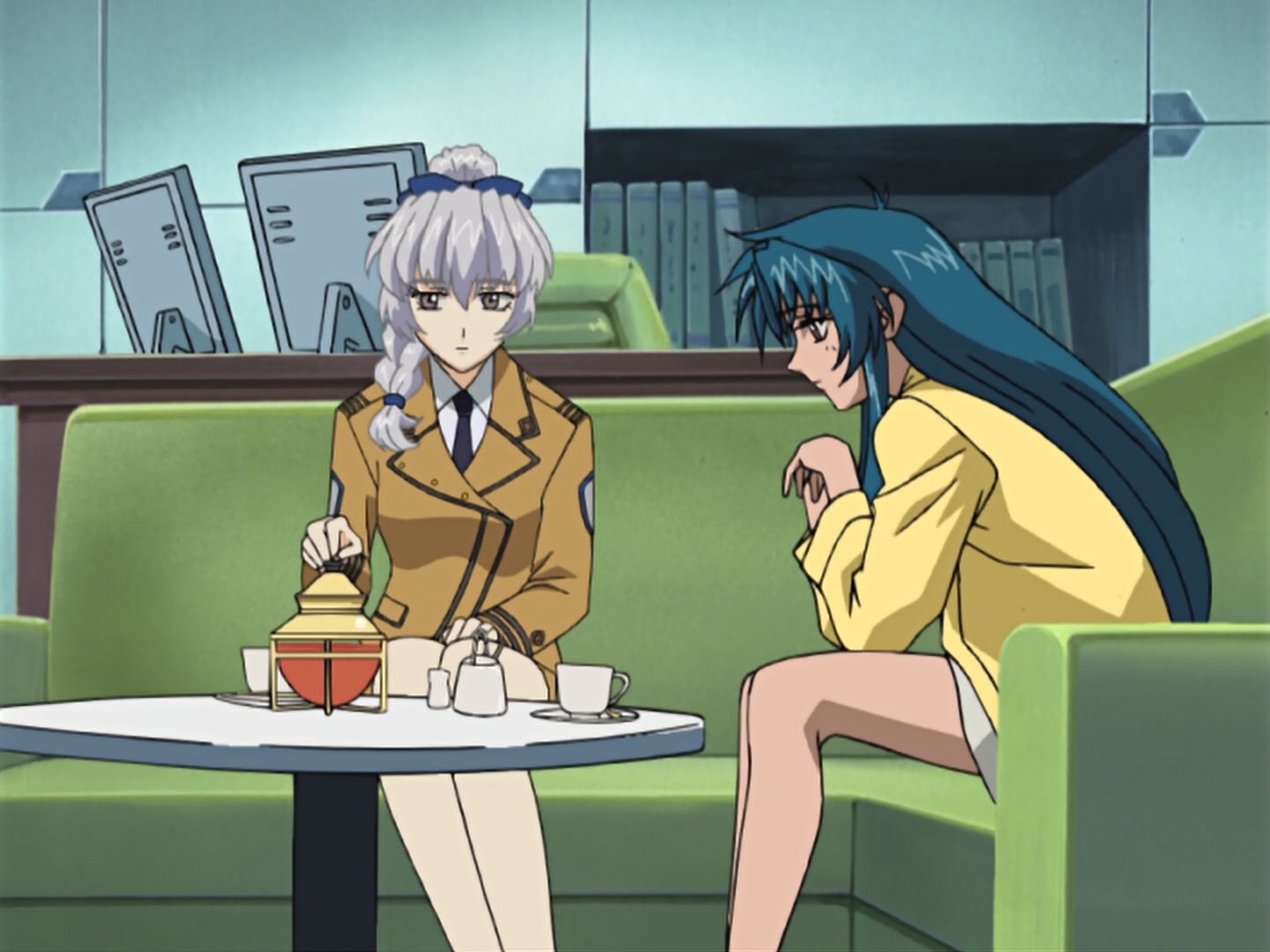 Full Metal Panic! Ep 20: Venom's Fire @ 00:03:48