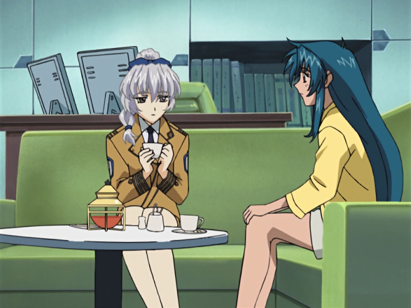 Full Metal Panic! Ep 20: Venom's Fire @ 00:04:29