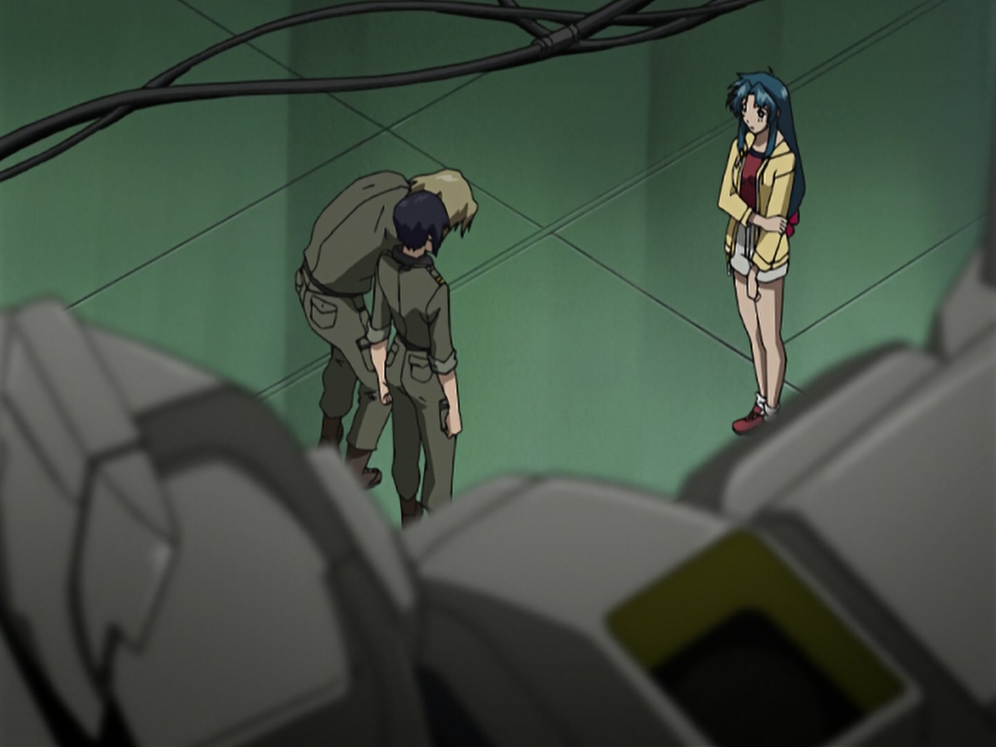 Full Metal Panic! Ep 20: Venom's Fire @ 00:09:47