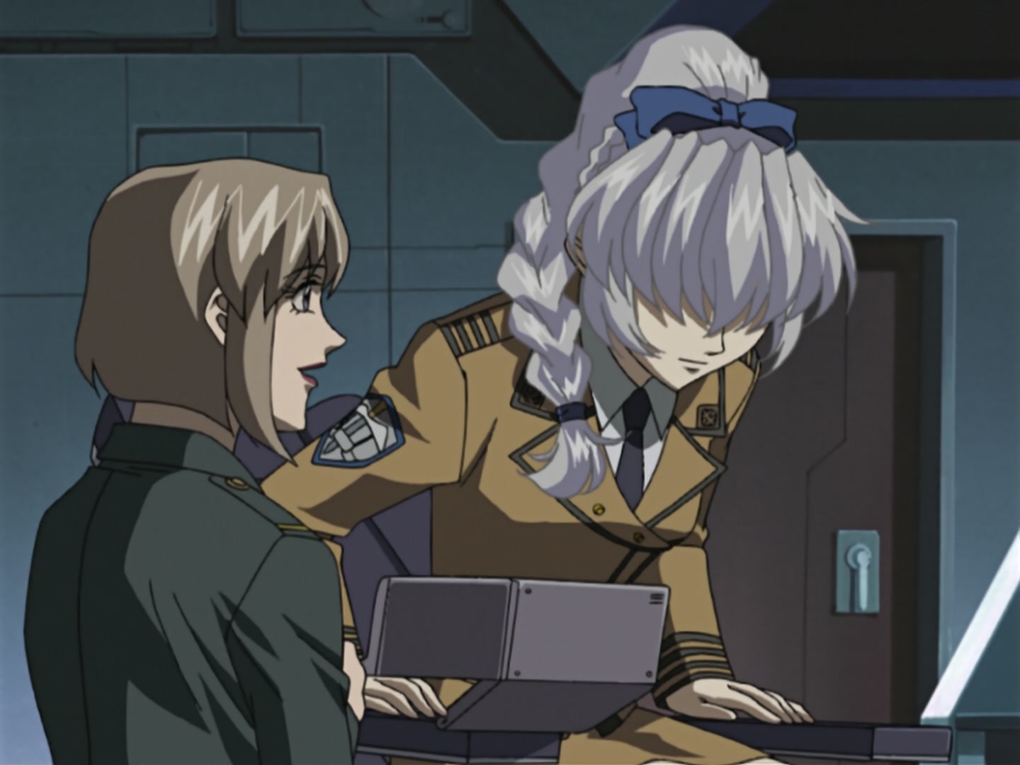 Full Metal Panic! Ep 24: Into the Blue @ 00:09:41