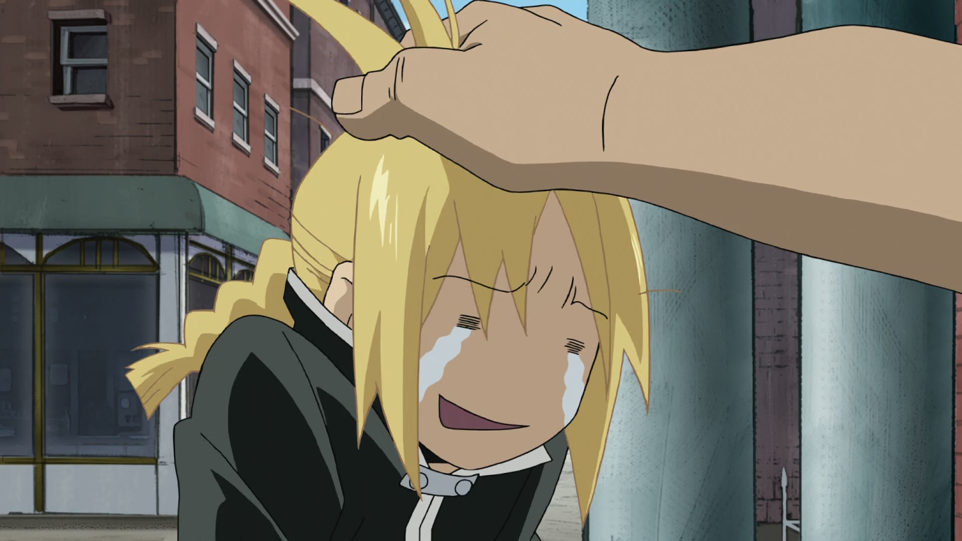 Fullmetal Alchemist: Brotherhood Ep 12: One Is All, All Is One @ 00:02:31