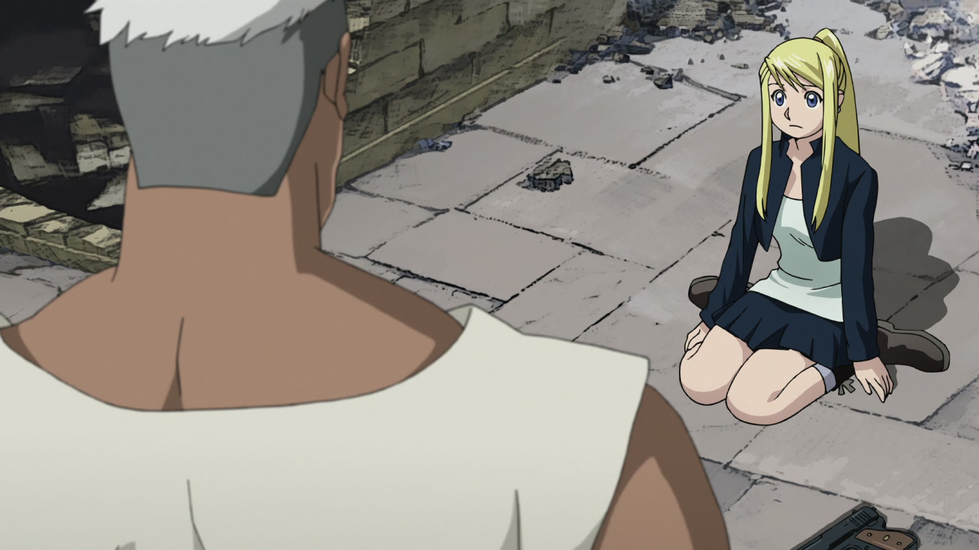 Fullmetal Alchemist: Brotherhood Ep 22: Backs in the Distance @ 00:10:37