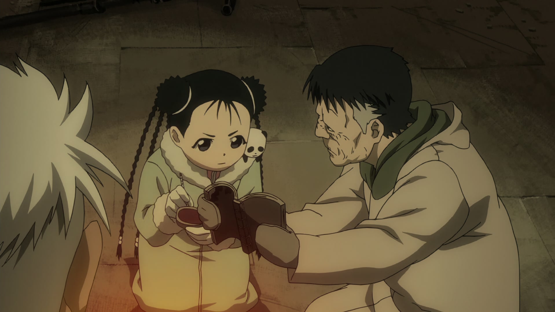 Fullmetal Alchemist: Brotherhood Ep 42: Signs of a Counteroffensive @ 00:01:53
