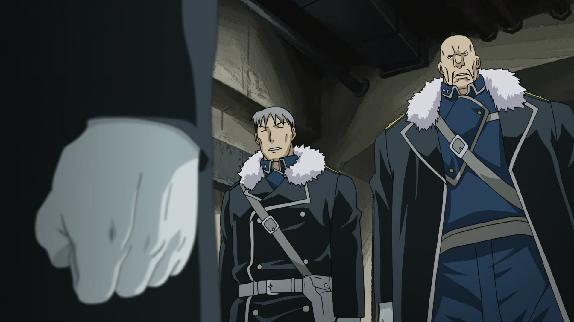 Fullmetal Alchemist: Brotherhood Ep 42: Signs of a Counteroffensive @ 00:09:37