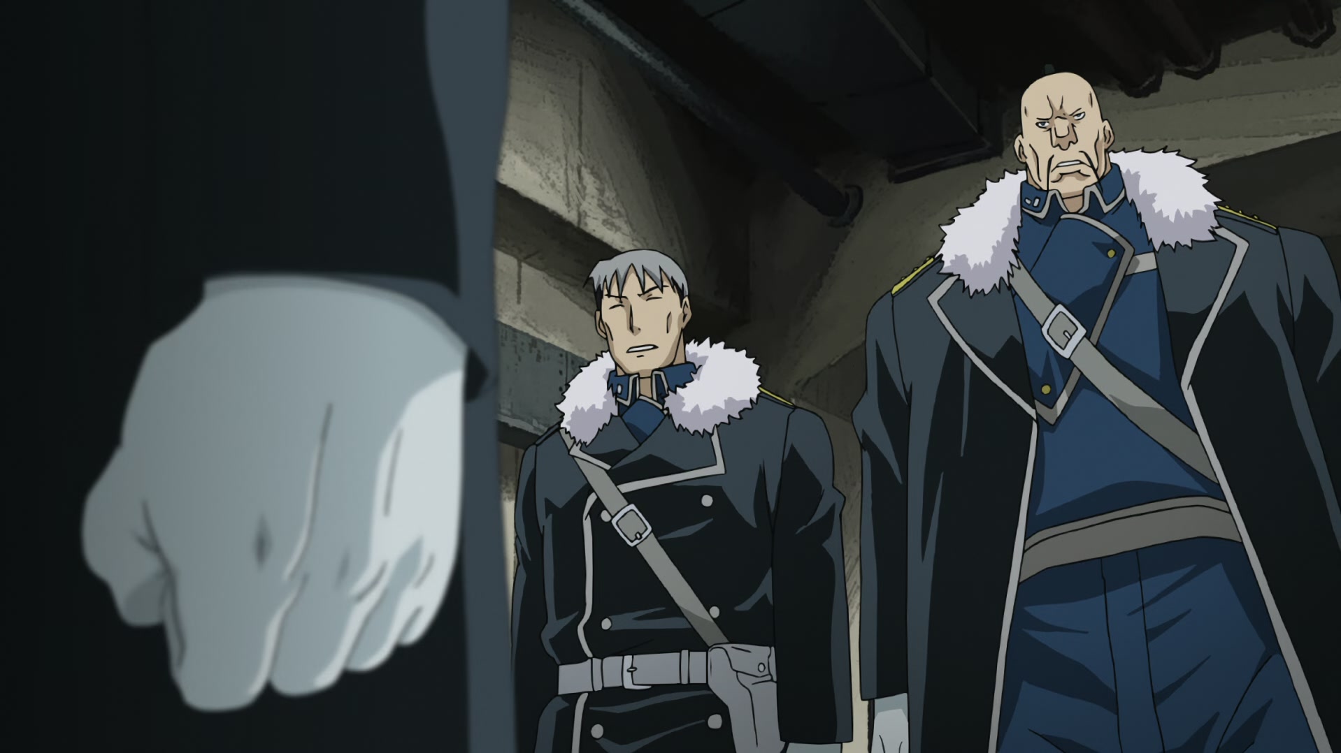 Fullmetal Alchemist: Brotherhood Ep 42: Signs of a Counteroffensive @ 00:09:41